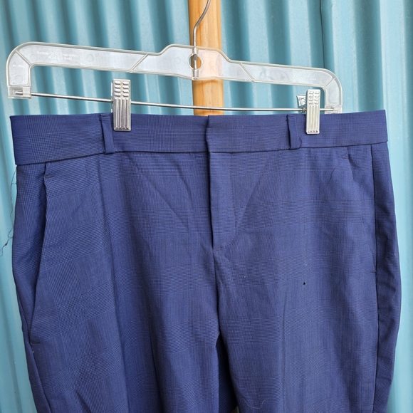 Banana Republic Navy Avery Pants - Picture 1 of 12